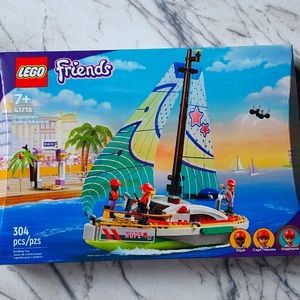 Stephanie's sailing adventure, lego friends.